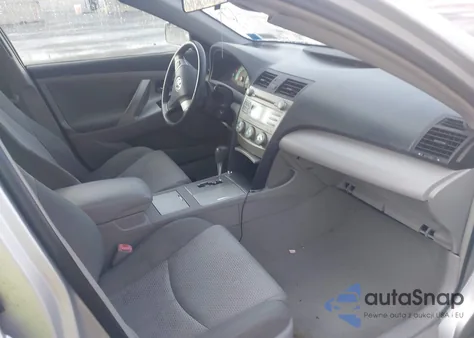 2007 Toyota Camry Se z USA, uszkodzony, nr VIN 4T1BE46K47U618785